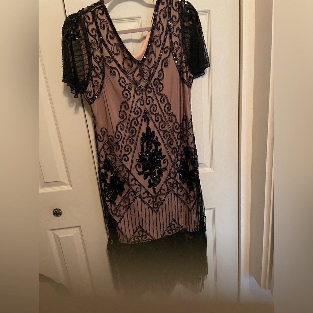 Fun 1920’s Flapper dress! Perfect for Halloween! NWT